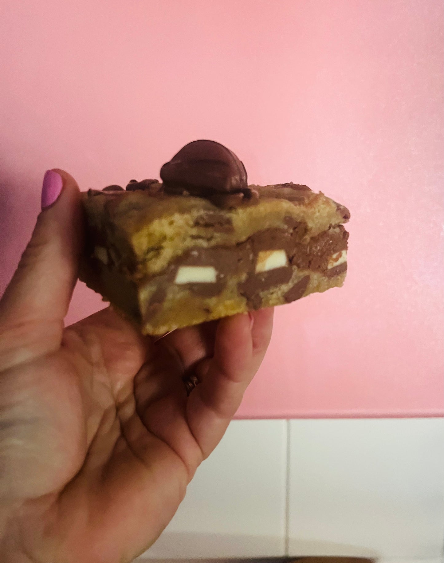 Kinder Nutella stuffed cookie layers Belgian chocolate chips linzi maries free delivery leighton buzzard UK Cookie Postal Treat Box