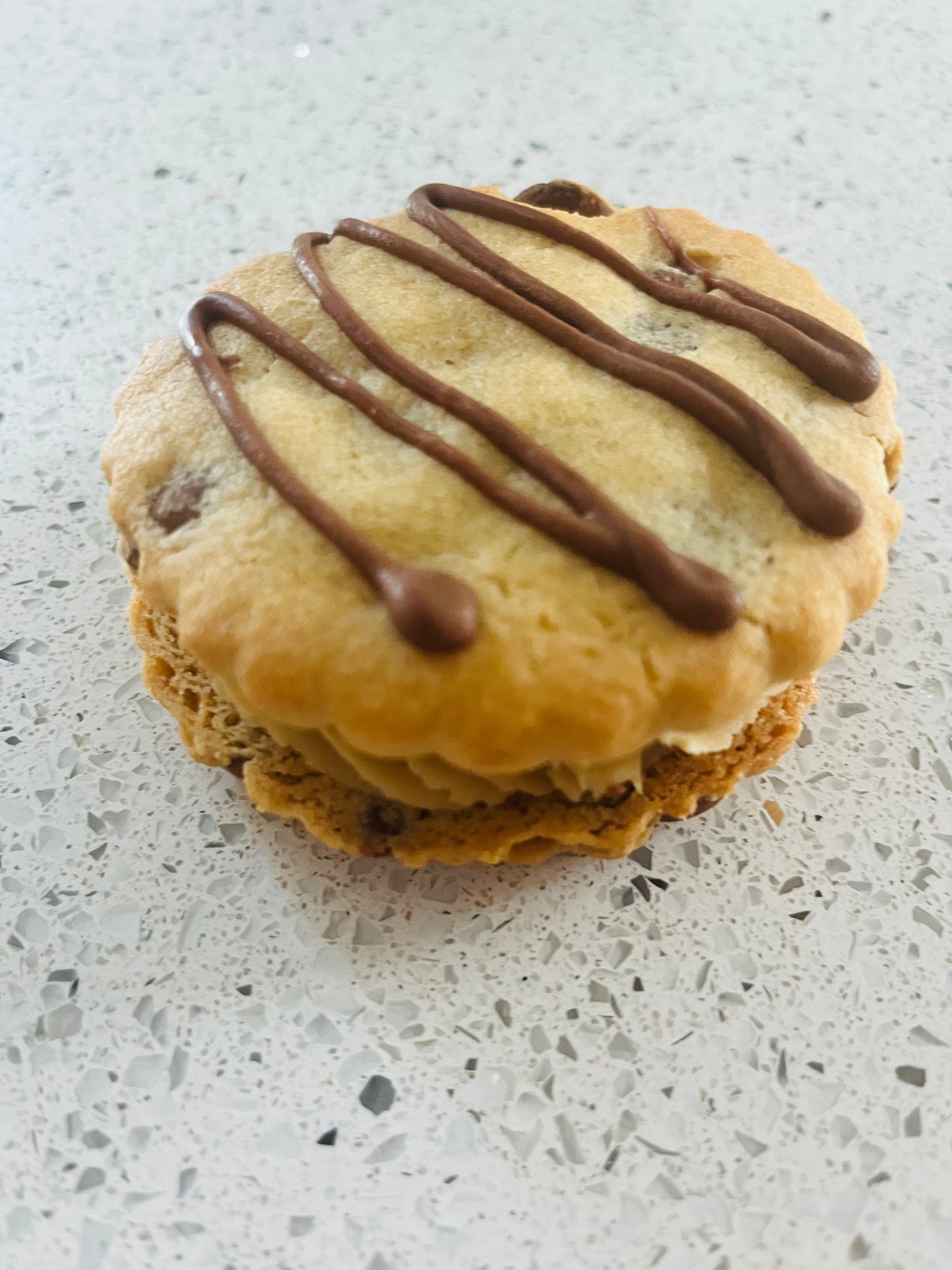 Coffee & Cream Cookie Sandwich