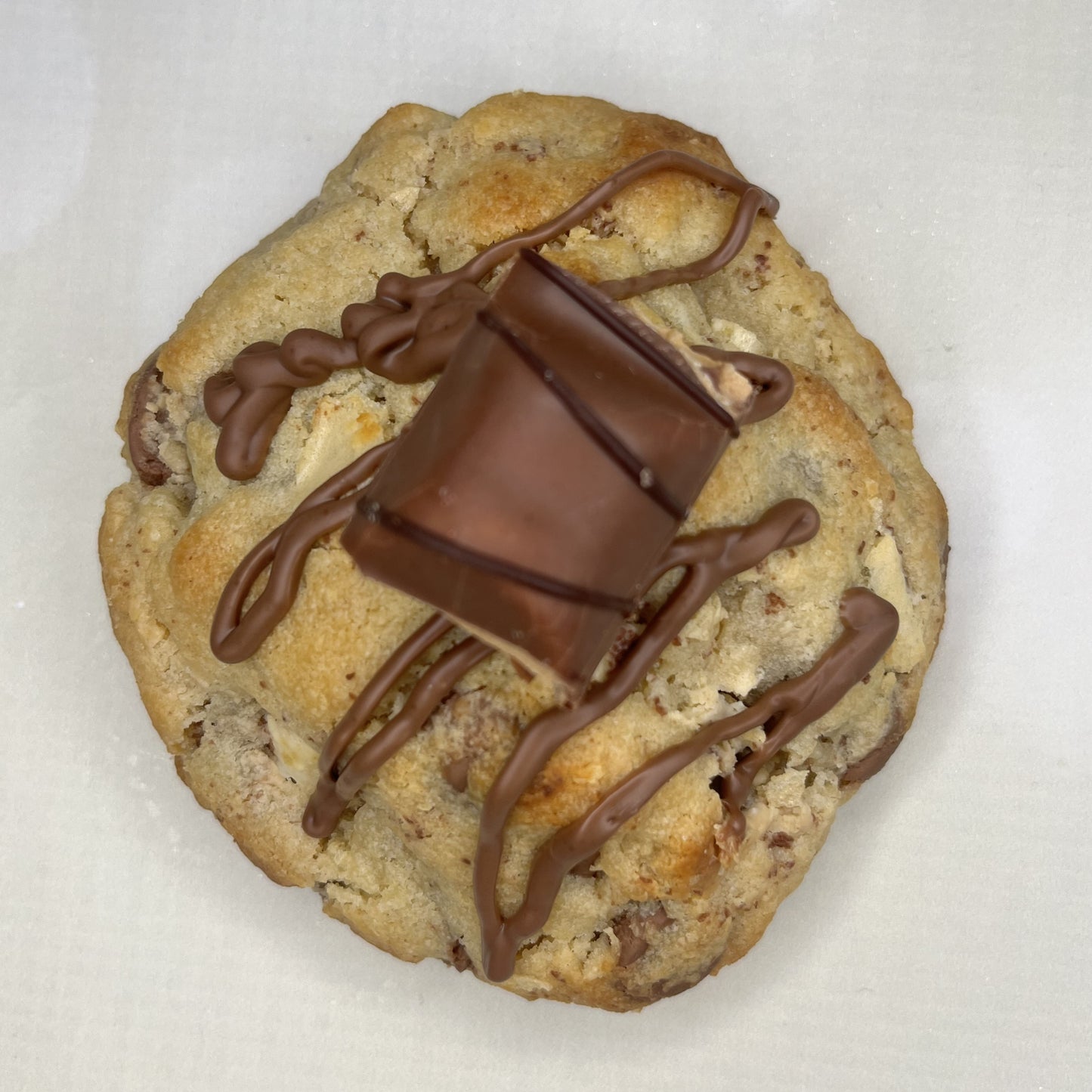 Kinder Bueno STUFFED Cookie