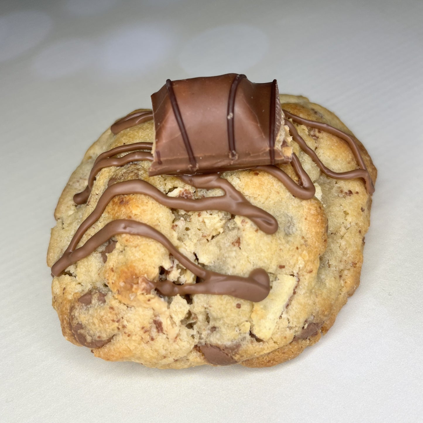 Kinder Bueno STUFFED Cookie